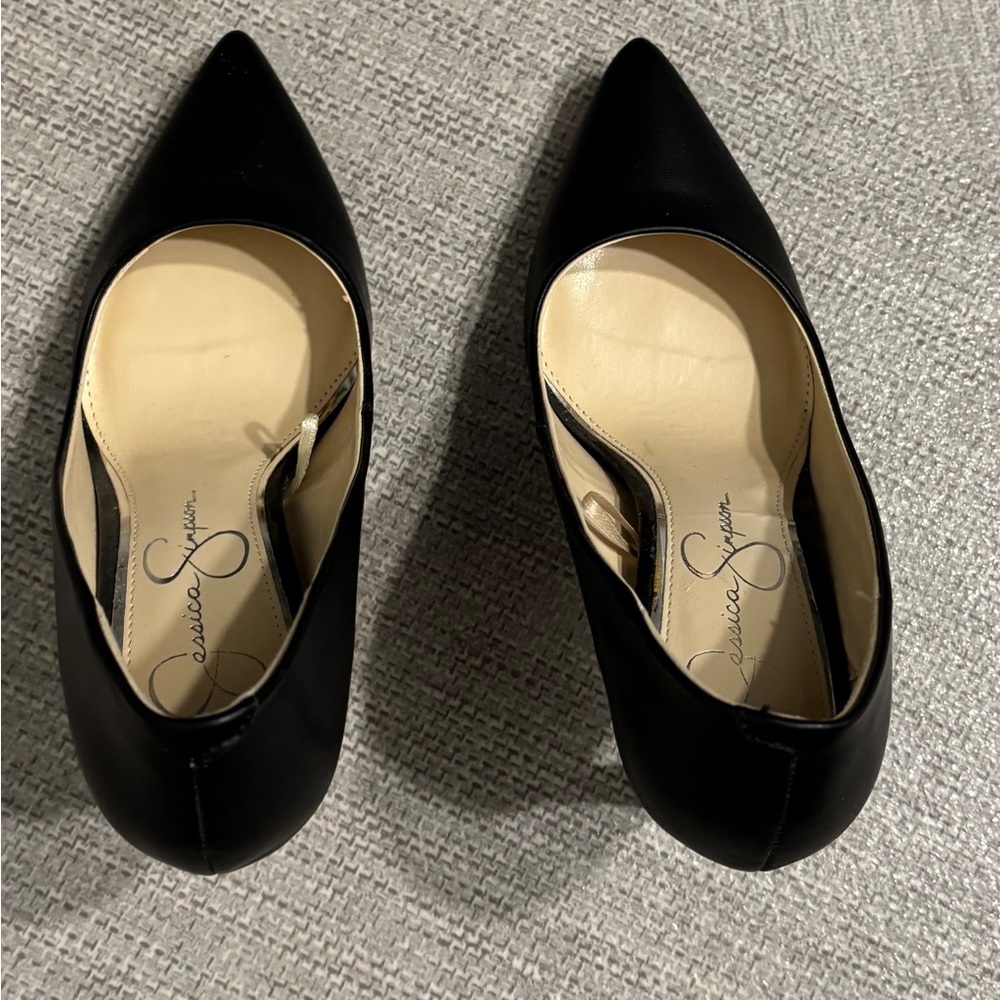Jessica Simpson Black Pointed Heels
